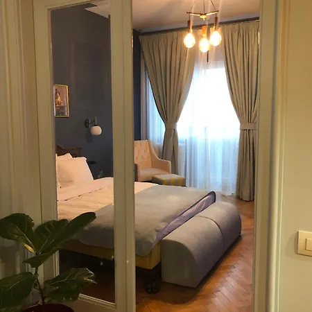 Balcony View Downtown Апартаменты Бухарест